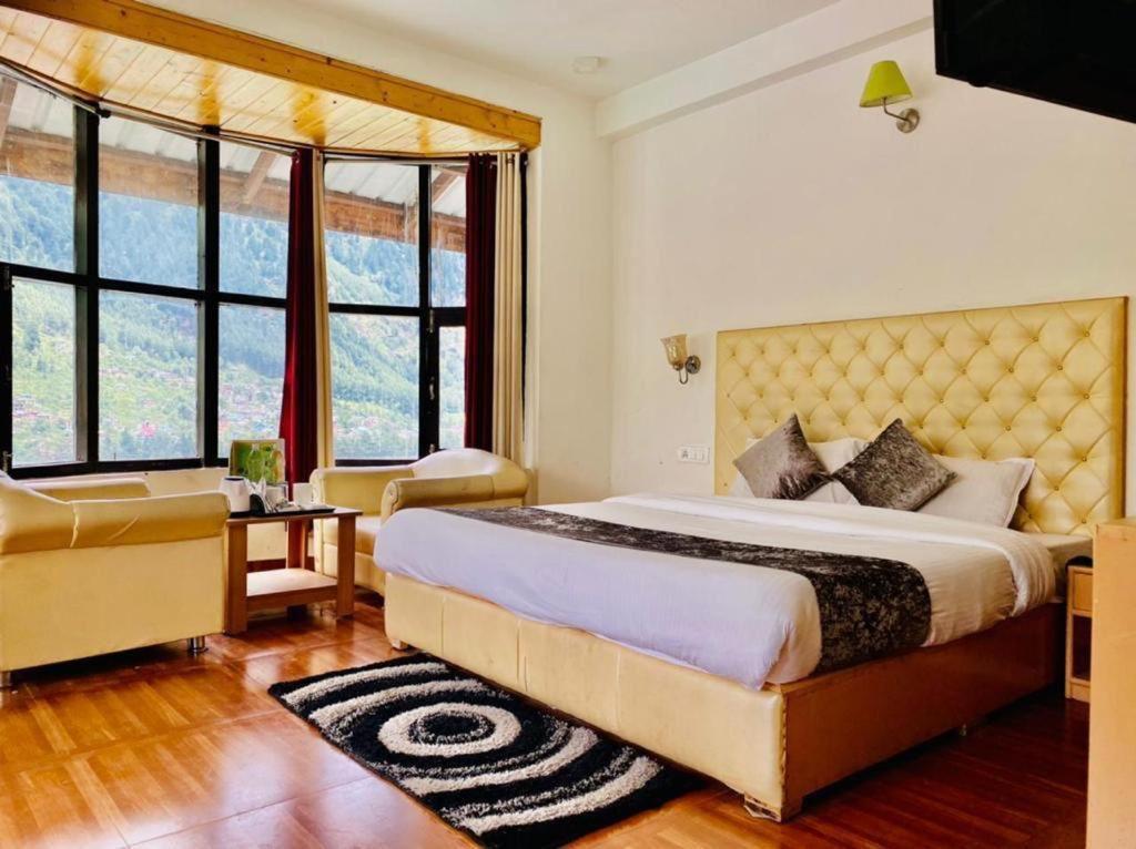 Hotel In Manali With Mountain View Near Mall Road מראה חיצוני תמונה